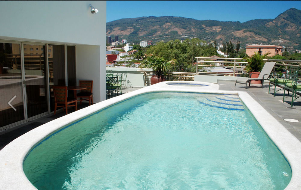 Suites Las Palmas, Hotel & Apartments. San Salvador Exteriér fotografie